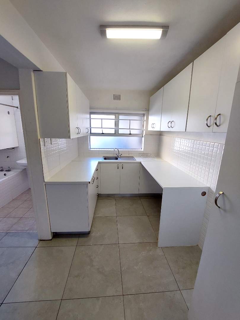 To Let 2 Bedroom Property for Rent in Tamboerskloof Western Cape